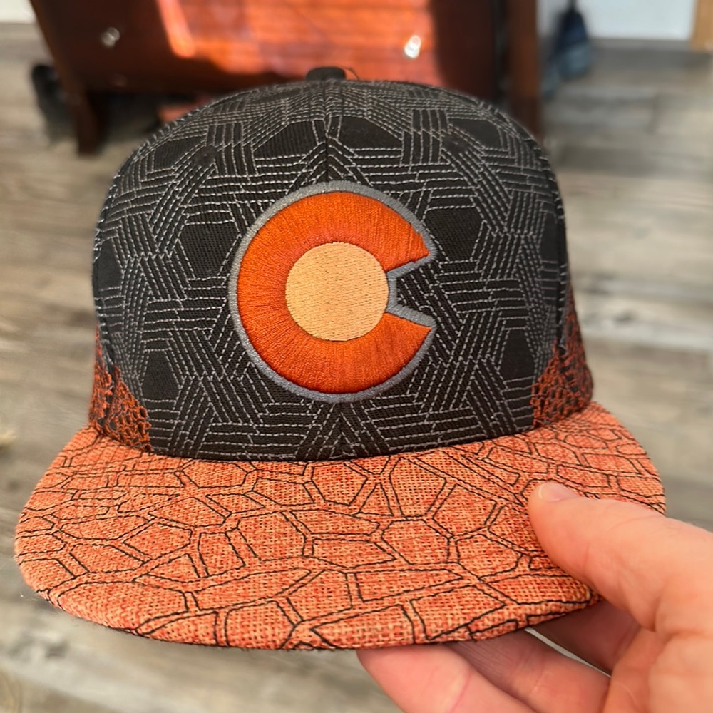 Grassroots California Red Rocks Hat size 7 3/8